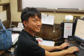 10時間くらいでキーボードを見ないでうてるようになる