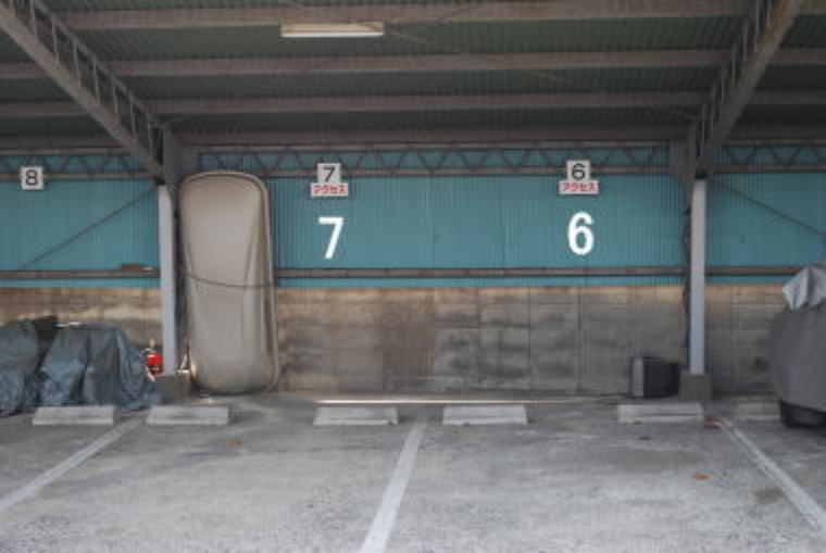 67の駐車場